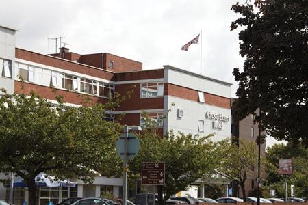 фото отеля Best Western Cresta Court Hotel Altrincham