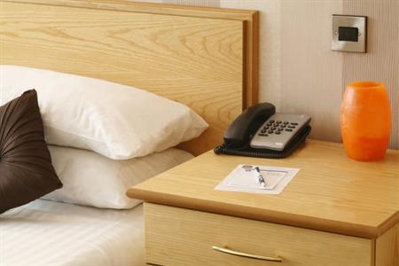 фото отеля Best Western Cresta Court Hotel Altrincham