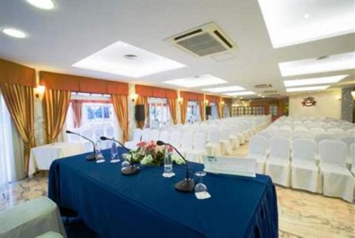 фото отеля Gran Hotel Almeria