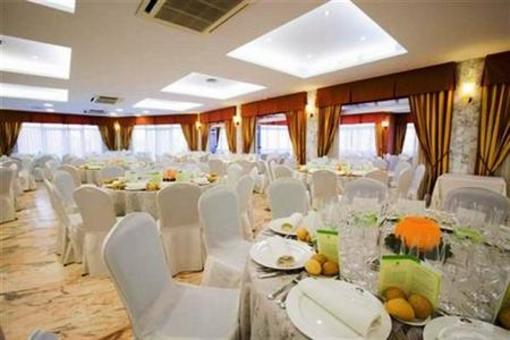 фото отеля Gran Hotel Almeria