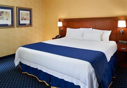 фото отеля Courtyard by Marriott Lexington North