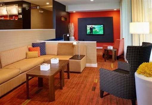 фото отеля Courtyard by Marriott Lexington North