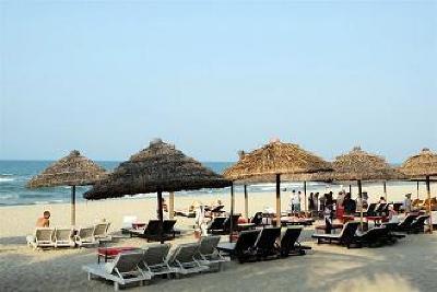 фото отеля River Beach Resort
