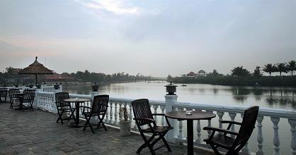 фото отеля River Beach Resort