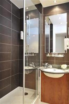 фото отеля Alliance Hotel Saint-Quentin-en-Yvelines
