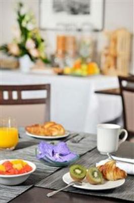 фото отеля Alliance Hotel Saint-Quentin-en-Yvelines