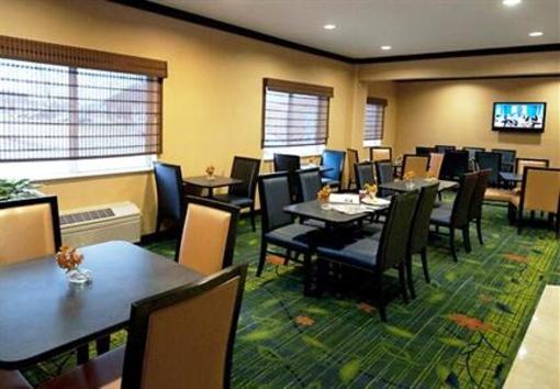 фото отеля Fairfield Inn & Suites Stevens Point