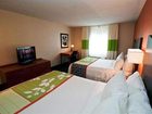 фото отеля Fairfield Inn & Suites Stevens Point