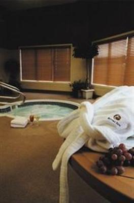фото отеля Executive Royal Inn North Calgary