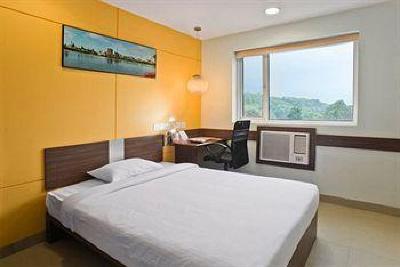 фото отеля Ginger Ahmedabad