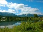 фото отеля Edgewater Lodge Whistler