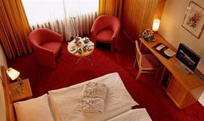 фото отеля Hotel Bristol Adelboden