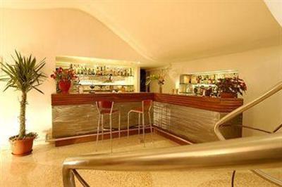 фото отеля Ariston Hotel Milan