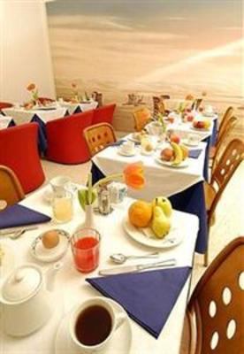 фото отеля Ariston Hotel Milan