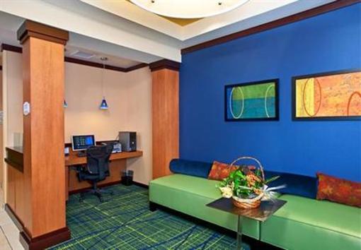 фото отеля Fairfield Inn & Suites by Marriott Portsmouth Exeter