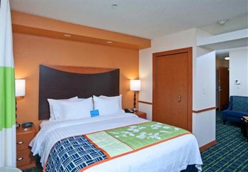 фото отеля Fairfield Inn & Suites by Marriott Portsmouth Exeter
