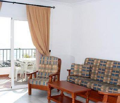 фото отеля Apartamentos Burriana Playa Nerja