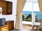 фото отеля Apartamentos Burriana Playa Nerja