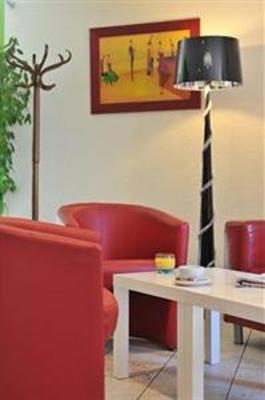 фото отеля Hotel Balladins Toulon La Valette