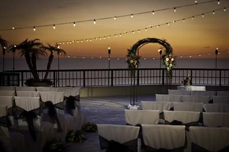 фото отеля Hilton Marco Island Beach Resort