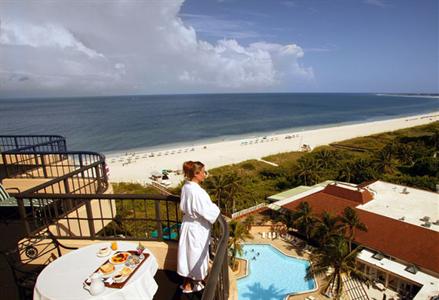 фото отеля Hilton Marco Island Beach Resort