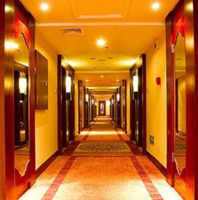 фото отеля Minshan Lhasa Grand Hotel
