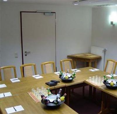 фото отеля Hotel Demas Garni