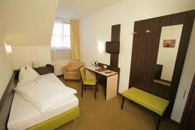 фото отеля Hotel Demas Garni