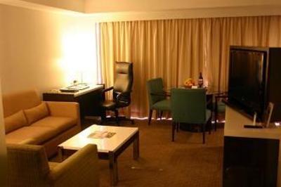 фото отеля Century Park Hotel Manila