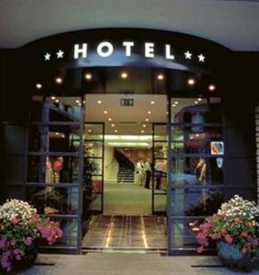 фото отеля Schweizerhof Hotel Pontresina