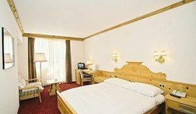 фото отеля Schweizerhof Hotel Pontresina