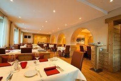 фото отеля Schweizerhof Hotel Pontresina