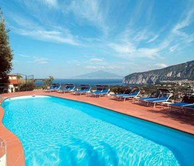 фото отеля Hotel Cristina Sant'Agnello
