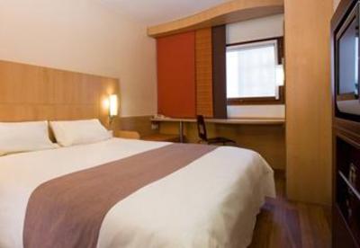 фото отеля Ibis Lille Roubaix Centre
