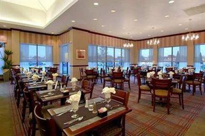 фото отеля Hilton Garden Inn Ames