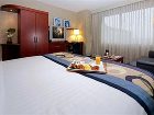 фото отеля Courtyard by Marriott Montreal Airport