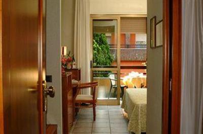 фото отеля Hotel Green House Milan