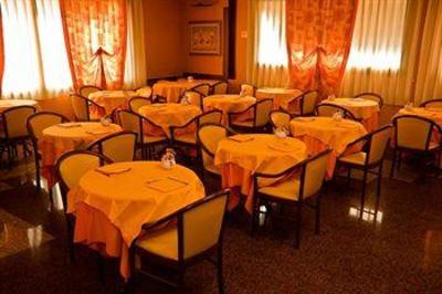 фото отеля Hotel Green House Milan