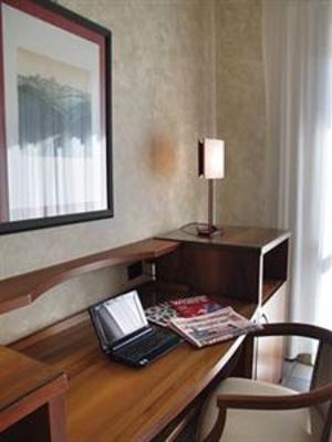 фото отеля Hotel Green House Milan