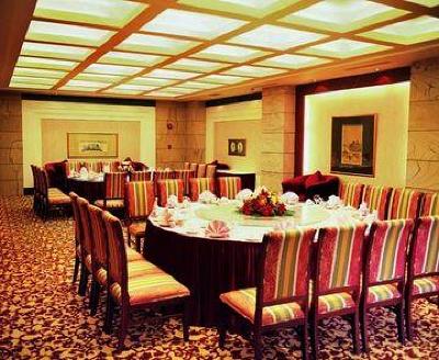 фото отеля East Hotel Dalian
