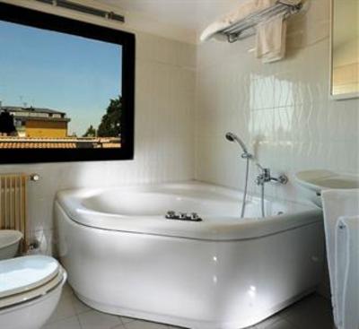 фото отеля Hotel Floris
