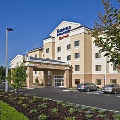 фото отеля Fairfield Inn & Suites by Marriott Hartford Airport