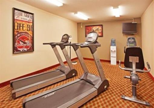 фото отеля Holiday Inn Toledo Maumee