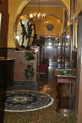 фото отеля Hotel Touring