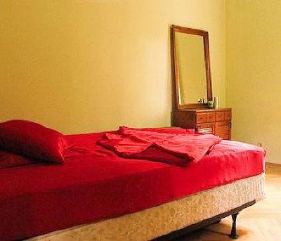 фото отеля Red Bed & Breakfast Sofia