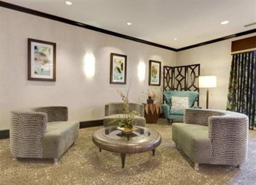 фото отеля Homewood Suites Boston Canton