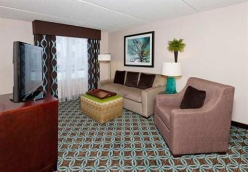 фото отеля Homewood Suites Boston Canton