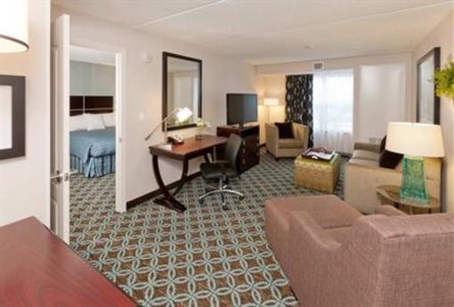 фото отеля Homewood Suites Boston Canton