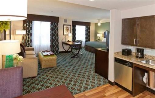 фото отеля Homewood Suites Boston Canton