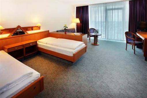 фото отеля Balladins Superior Hotel Frankfurt Airport